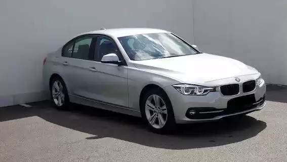 Использовал BMW 320 Продается в Лондон , Большой Лондон , Англия #27674 - 1  image 