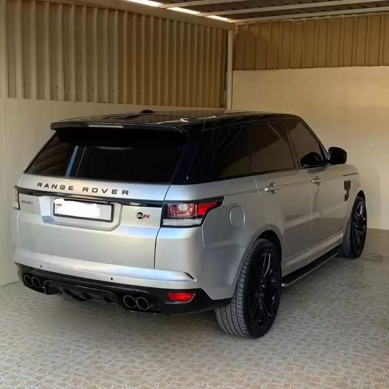 Utilisé Land Rover Range Rover SUV À vendre au Londres , Grand-Londres , Angleterre #27768 - 1  image 
