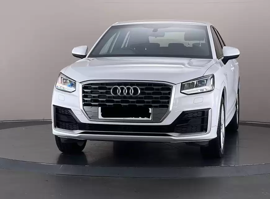 مستعملة Audi Q2 للبيع في لندن , لندن-الكبرى , إنجلترا #27833 - 1  صورة 