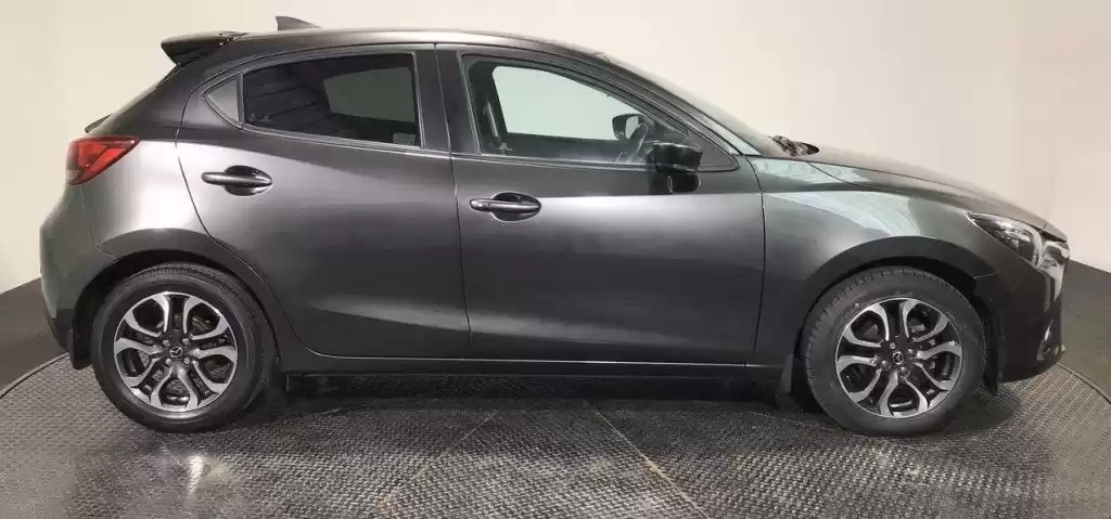 مستعملة Mazda Mazda2 للبيع في لندن , لندن-الكبرى , إنجلترا #27914 - 1  صورة 