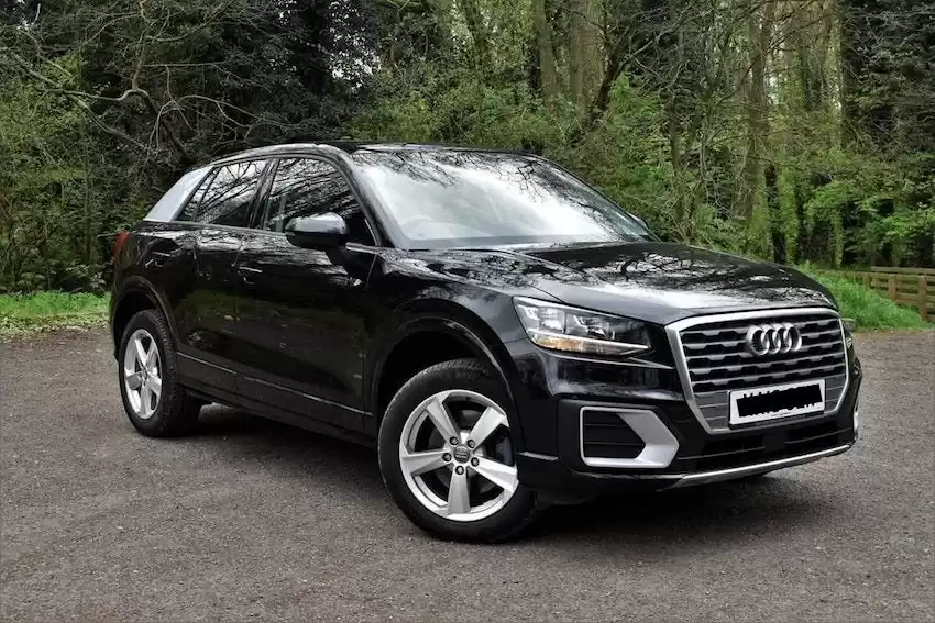مستعملة Audi Q2 للبيع في لندن , لندن-الكبرى , إنجلترا #28673 - 1  صورة 