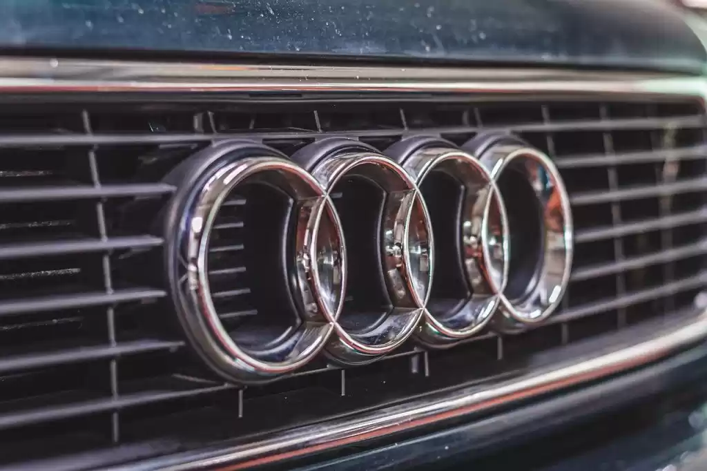 Совершенно новый Audi Unspecified Продается в Лондон , Большой Лондон , Англия #28833 - 1  image 