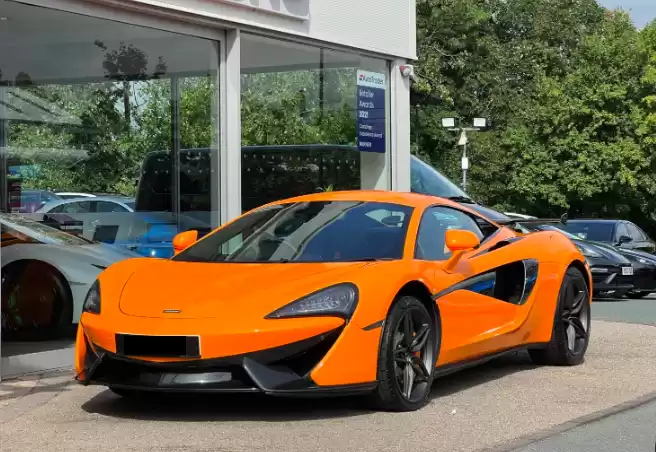 مستعملة Mclaren Unspecified للبيع في لندن-الكبرى , إنجلترا #28899 - 1  صورة 