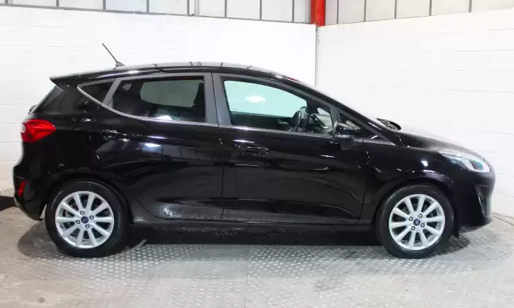 استفاده شده Ford Fiesta برای فروش که در لندن , لندن بزرگ , انگلستان-سیتی #29080 - 1  image 