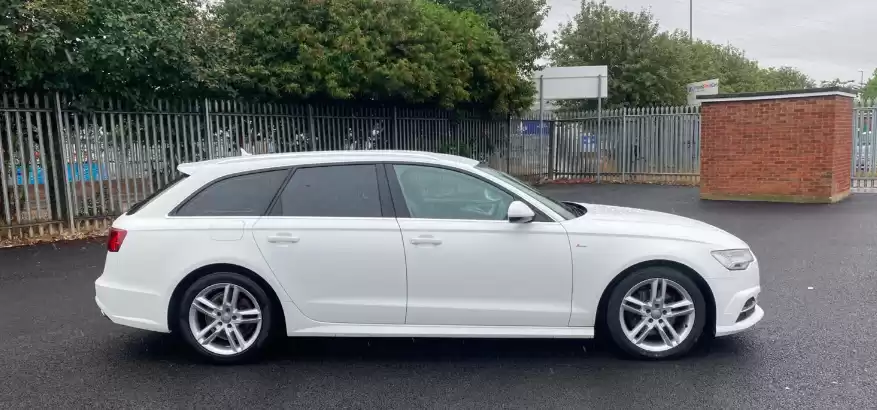 مستعملة Audi A6 للبيع في لندن-الكبرى , إنجلترا #29099 - 1  صورة 