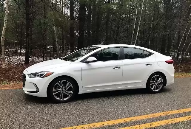 جديدة Hyundai Elantra للبيع في محافظة بغداد #29172 - 1  صورة 