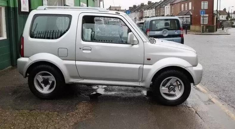 Использовал Suzuki Jimny Продается в Большой Лондон , Англия #29716 - 1  image 