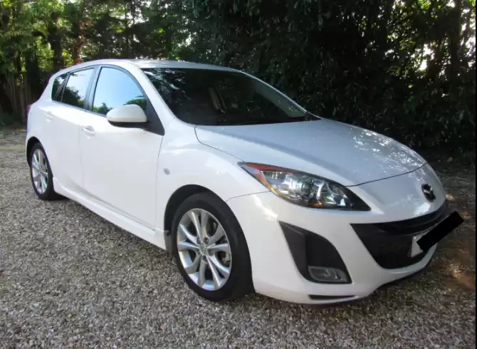 Использовал Mazda Mazda3 Продается в Лондон , Большой Лондон , Англия #29922 - 1  image 