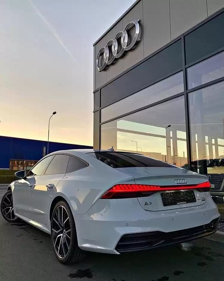 Nuevo Audi Q1 Venta en Beirut #30365 - 1  image 