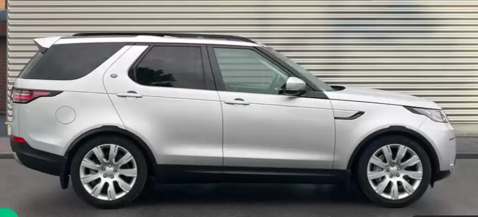 Utilisé Land Rover Discovery À vendre au Londres , Grand-Londres , Angleterre #30556 - 1  image 