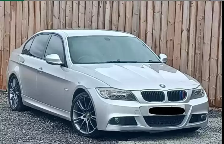 Использовал BMW 320 Продается в Лондон , Большой Лондон , Англия #30564 - 1  image 