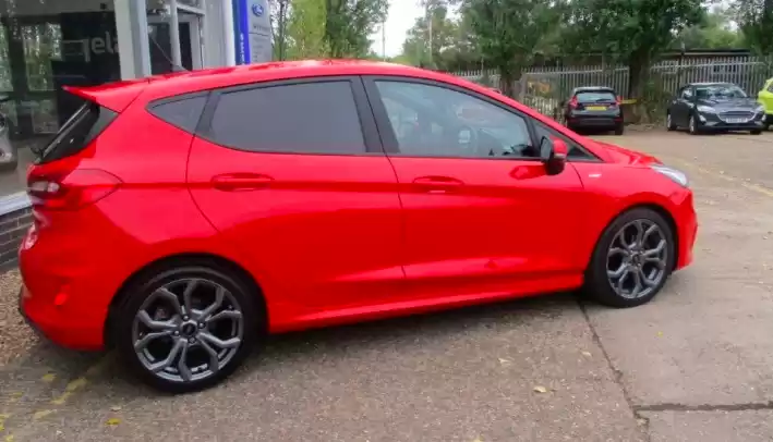 Использовал Ford Fiesta Продается в Большой Лондон , Англия #30593 - 1  image 