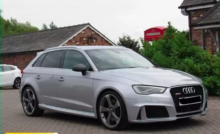 مستعملة Audi RS 3 للبيع في لندن-الكبرى , إنجلترا #30704 - 1  صورة 