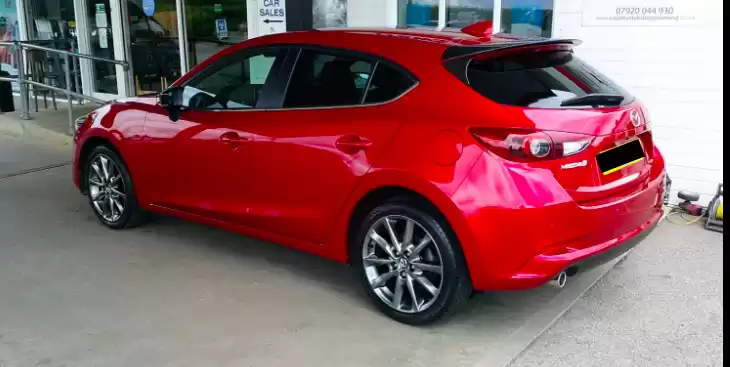 مستعملة Mazda Mazda3 للبيع في لندن-الكبرى , إنجلترا #30830 - 1  صورة 