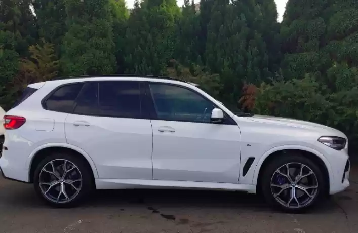 Использовал BMW X5 Продается в Большой Лондон , Англия #30857 - 1  image 