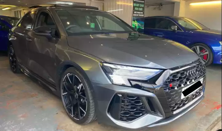 مستعملة Audi RS 3 للبيع في لندن-الكبرى , إنجلترا #30869 - 1  صورة 