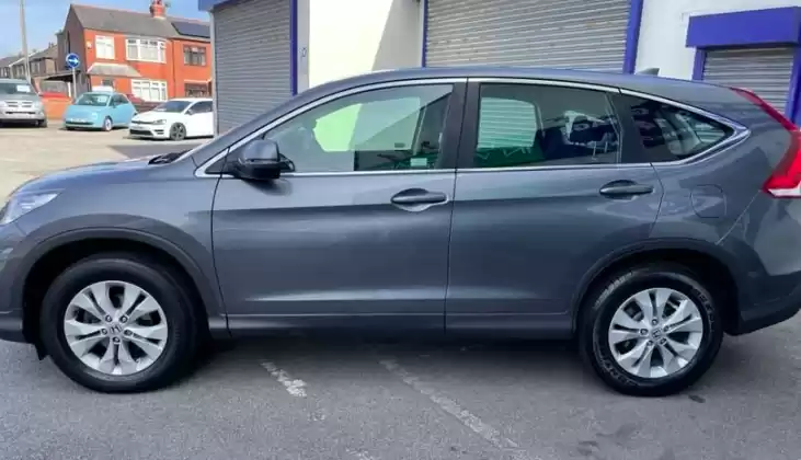 Использовал Honda CR-V Продается в Большой Лондон , Англия #30889 - 1  image 