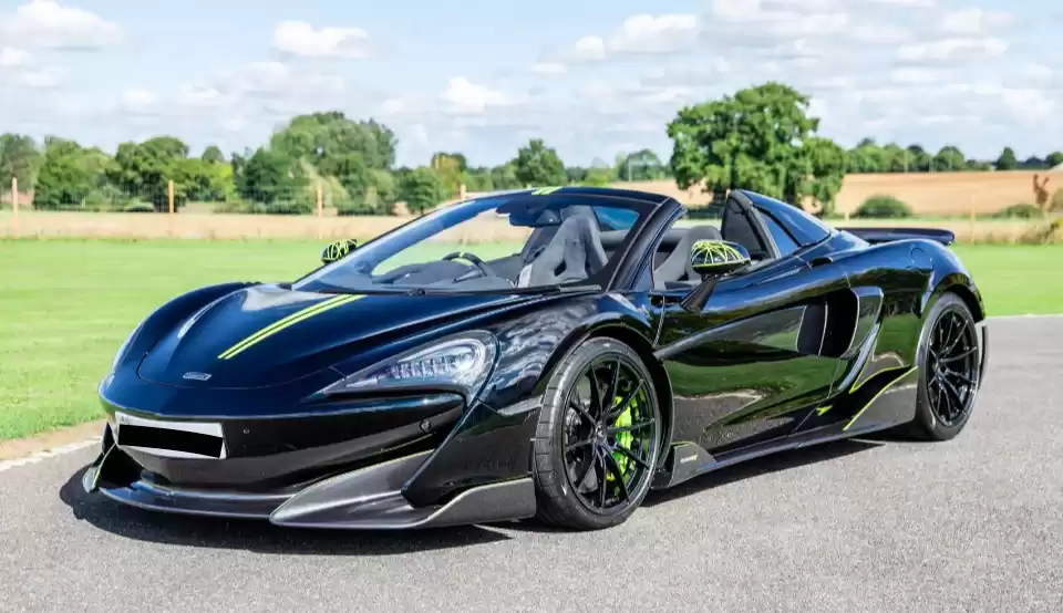 Использовал Mclaren Unspecified Продается в Лондон , Большой Лондон , Англия #30919 - 1  image 