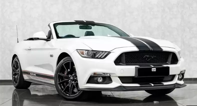 Использовал Ford Mustang Продается в Лондон , Большой Лондон , Англия #30968 - 1  image 