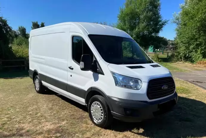 Использовал Ford Unspecified Продается в Лондон , Большой Лондон , Англия #30970 - 1  image 