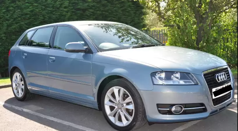 مستعملة Audi A3 Sedan للبيع في لندن-الكبرى , إنجلترا #30984 - 1  صورة 