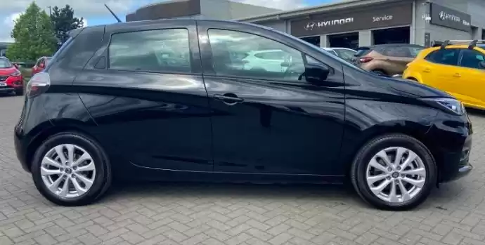 مستعملة Renault Zoe للبيع في لندن , لندن-الكبرى , إنجلترا #31000 - 1  صورة 