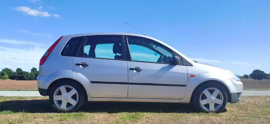 مستعملة Ford Fiesta للبيع في لندن-الكبرى , إنجلترا #31011 - 1  صورة 