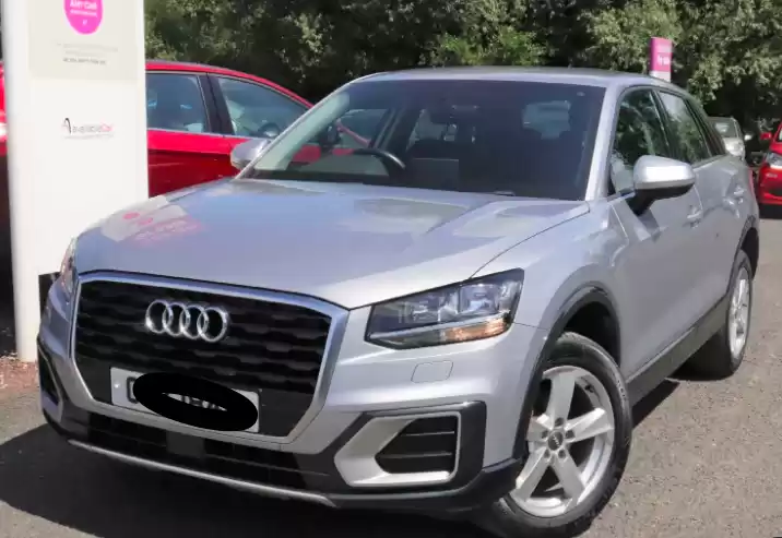 Использовал Audi Q2 Продается в Большой Лондон , Англия #31059 - 1  image 