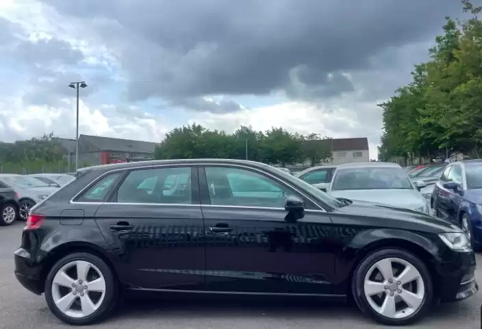 مستعملة Audi A3 للبيع في لندن , لندن-الكبرى , إنجلترا #31105 - 1  صورة 