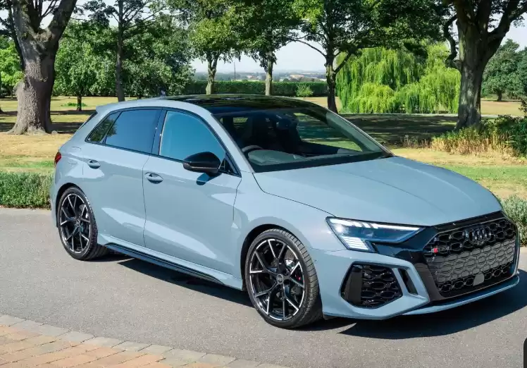مستعملة Audi RS 3 للبيع في لندن-الكبرى , إنجلترا #31203 - 1  صورة 