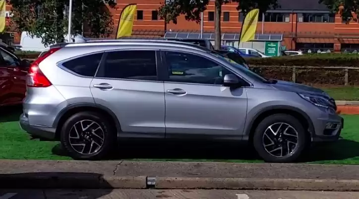 مستعملة Honda CR-V للبيع في لندن-الكبرى , إنجلترا #31230 - 1  صورة 