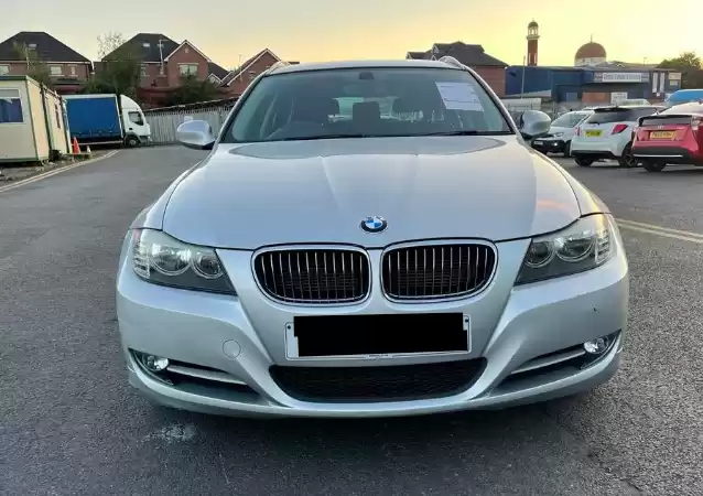 Использовал BMW 320 Продается в Большой Лондон , Англия #31246 - 1  image 