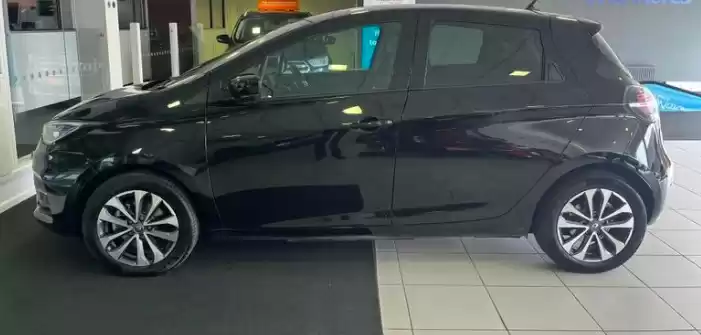 مستعملة Renault Zoe للبيع في لندن-الكبرى , إنجلترا #31253 - 1  صورة 