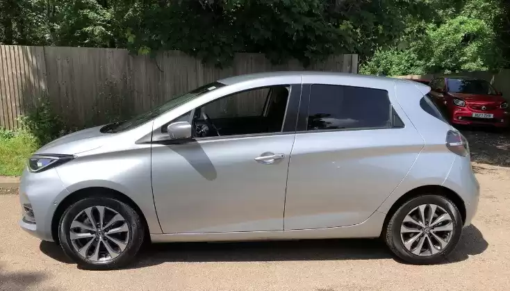 مستعملة Renault Zoe للبيع في لندن , لندن-الكبرى , إنجلترا #31279 - 1  صورة 