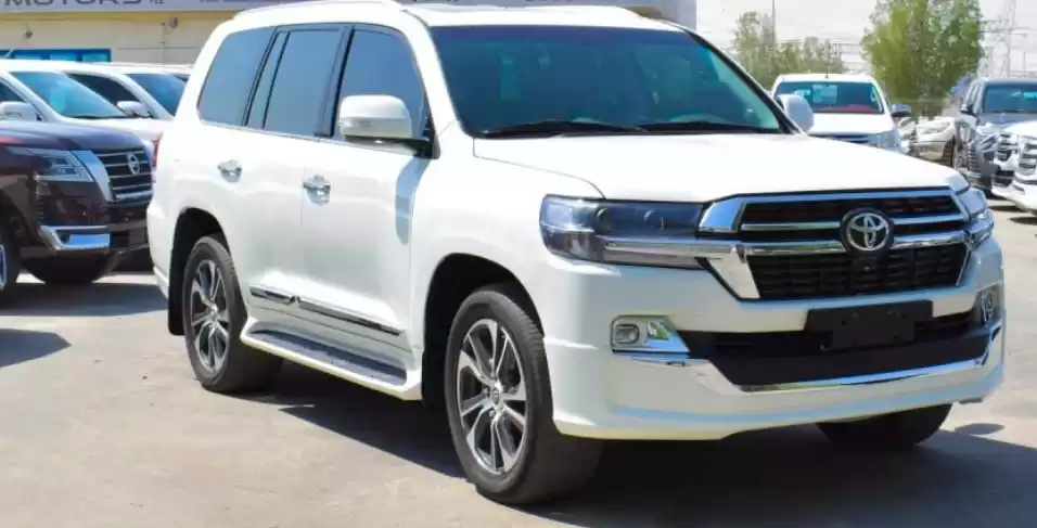 مستعملة Toyota Land Cruiser للبيع في دبي #31290 - 1  صورة 