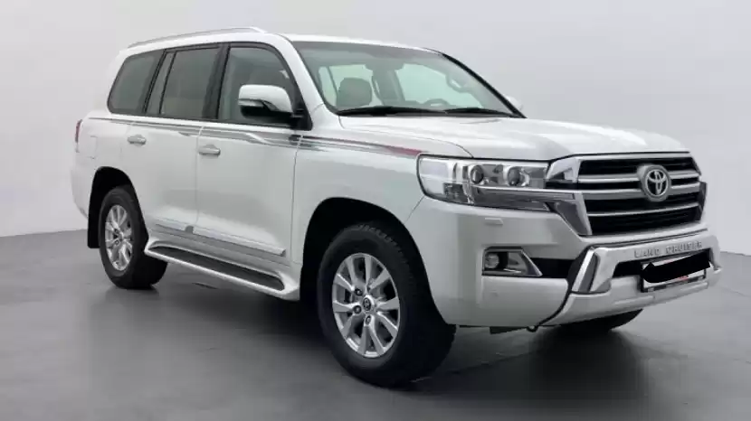 مستعملة Toyota Land Cruiser للبيع في دبي #31297 - 1  صورة 