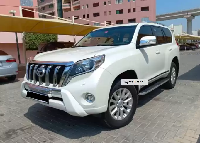 Использовал Toyota Prado Продается в Дубай #31304 - 1  image 