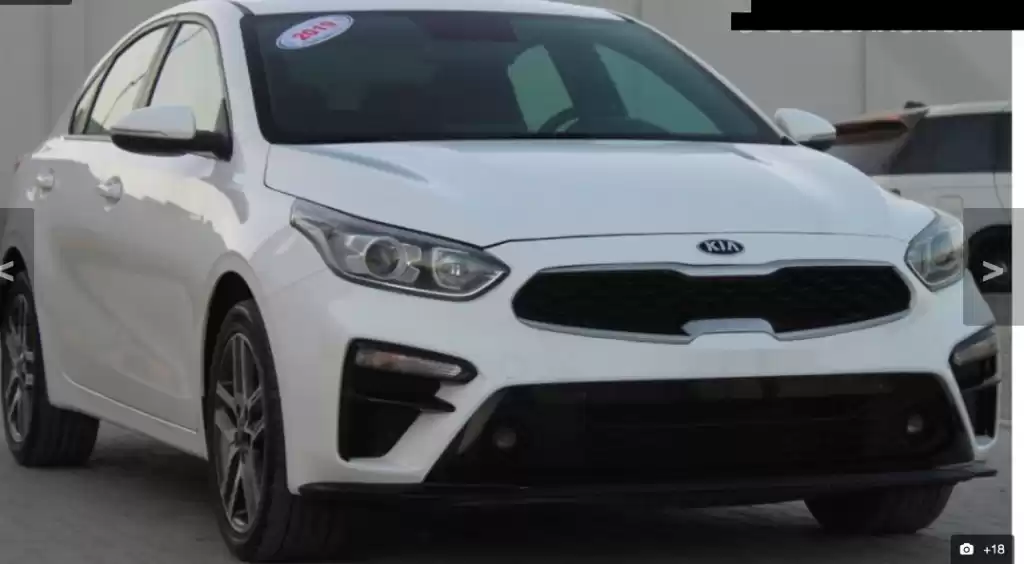 مستعملة Kia Cerato للبيع في دبي #31313 - 1  صورة 