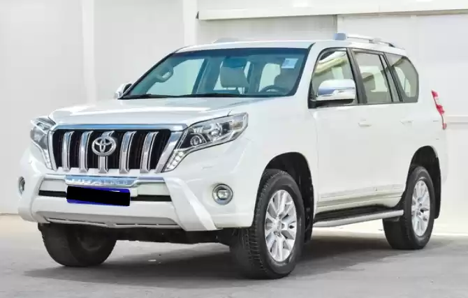Использовал Toyota Prado Продается в Дубай #31314 - 1  image 