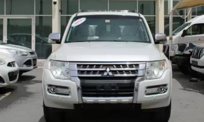 مستعملة Mitsubishi Pajero للبيع في دبي #31334 - 1  صورة 