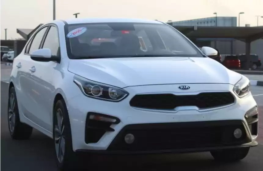 Использовал Kia Cerato Продается в Дубай #31358 - 1  image 