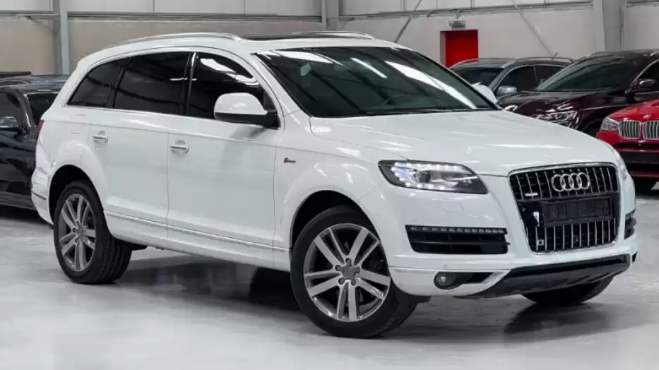 Использовал Audi Q7 Продается в Дубай #31409 - 1  image 