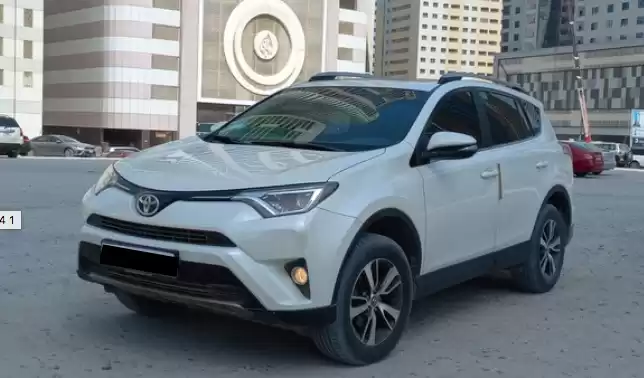 Использовал Toyota RAV4 Продается в Дубай #31421 - 1  image 