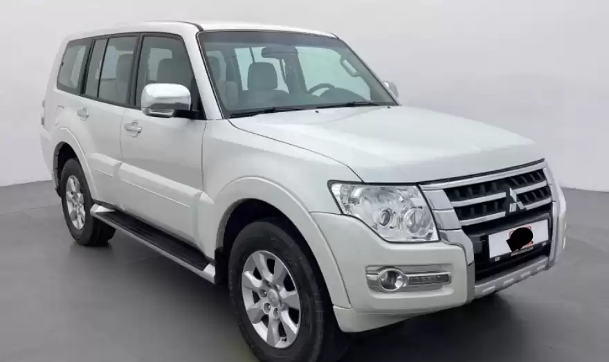 مستعملة Mitsubishi Pajero للبيع في دبي #31441 - 1  صورة 