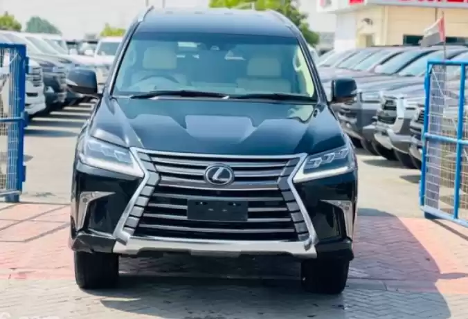مستعملة Lexus LX للبيع في دبي #31466 - 1  صورة 