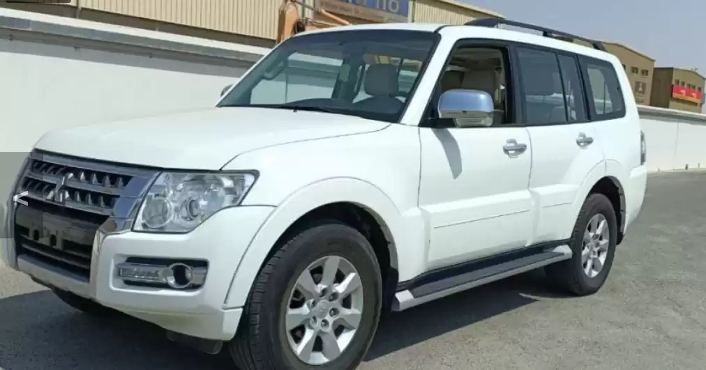 مستعملة Mitsubishi Pajero للبيع في دبي #31468 - 1  صورة 