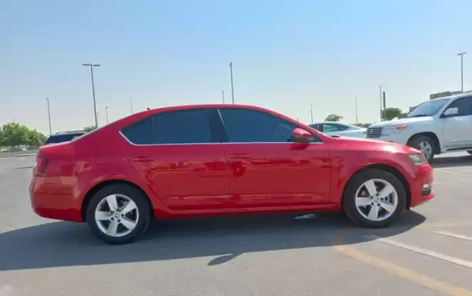 Использовал Skoda Octavia Продается в Дубай #31630 - 1  image 
