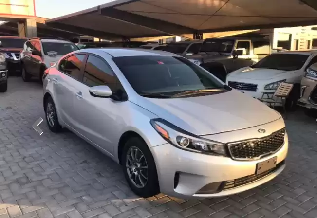 مستعملة Kia Cerato للبيع في دبي #31662 - 1  صورة 