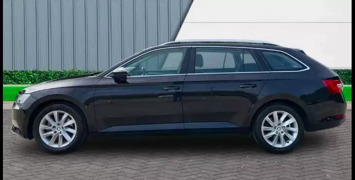Использовал Skoda Superb Продается в Дубай #31701 - 1  image 