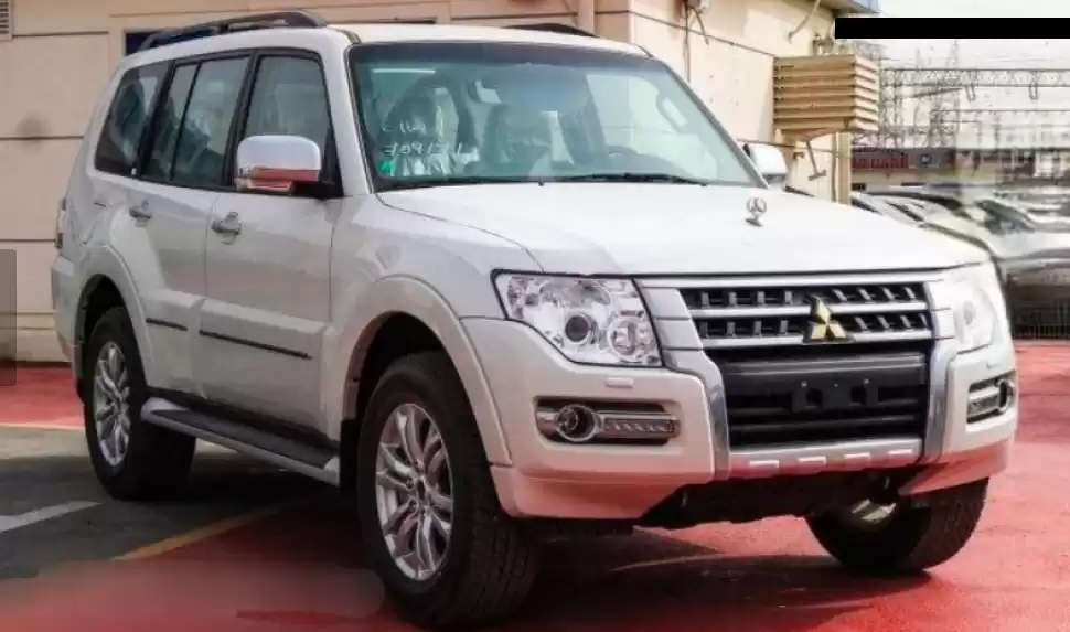 استفاده شده Mitsubishi Pajero برای فروش که در دبی #31710 - 1  image 